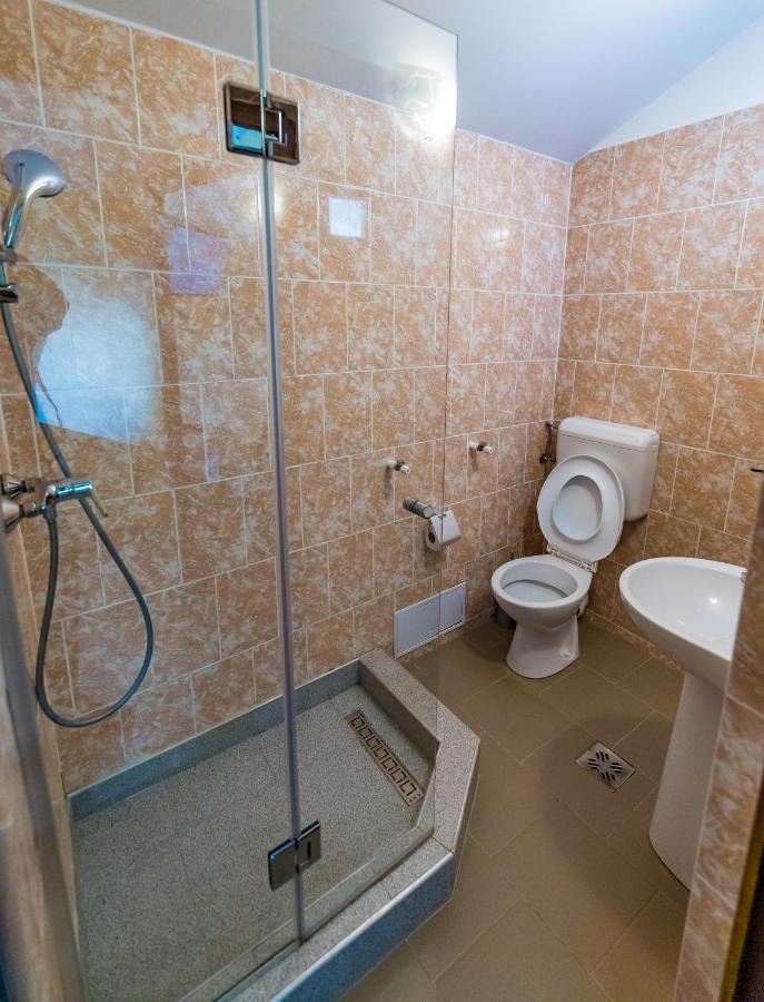 Micul Golf Hotel Două Mai Kültér fotó
